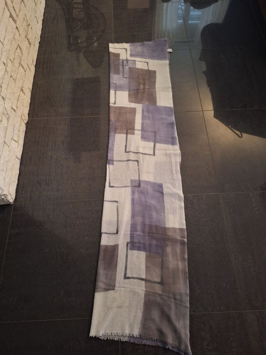 Foulards & écharpes: 19 Andreas 47 Schal  – D'occasion à Bergdietikon par zor_856j 6