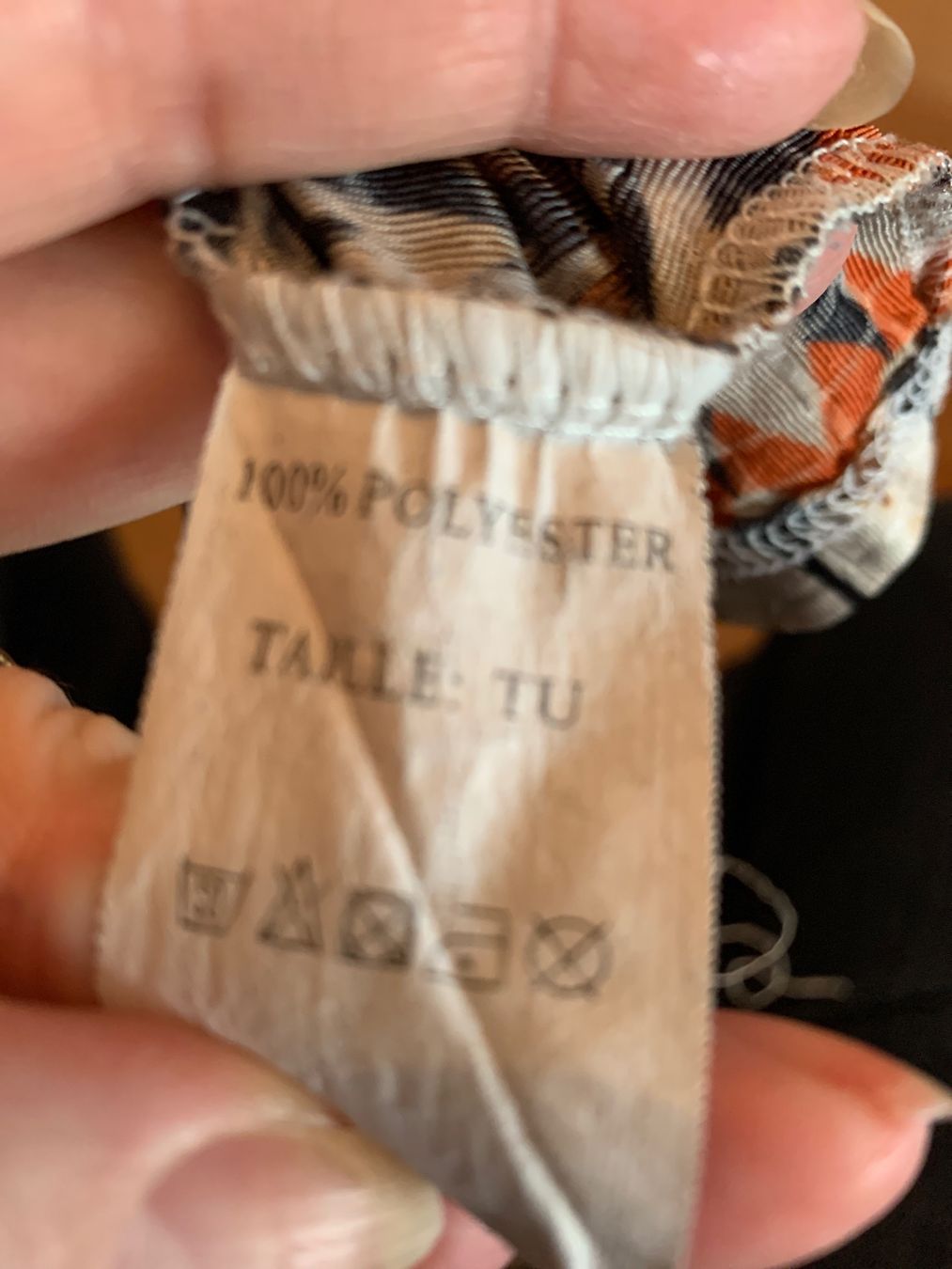 Maglioni & Felpe: Joli pull motifs vintage taille S ou 36-38 – Usato da MEYRIN venduto da Gwendo10 2