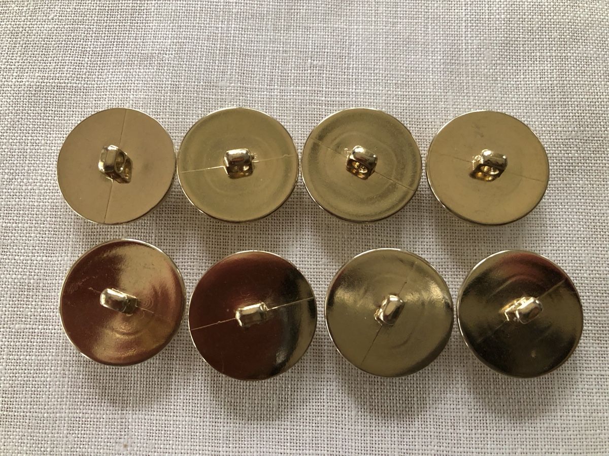 Bottoni: 8 Stk. Knöpfe goldfarben – Usato da Sirnach venduto da Goforit2001 4