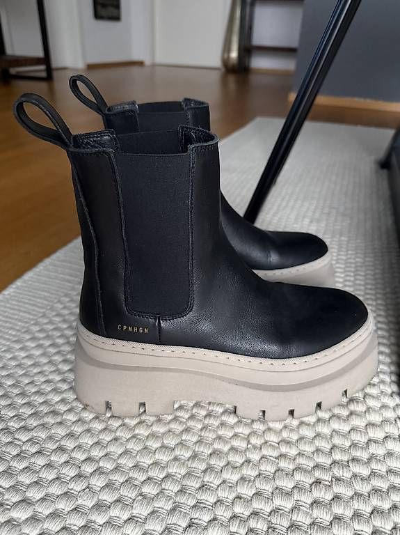 Copenhagen Damenschuhe: Copenhagen Studio Plateau Stiefelette – Gebraucht aus oensingen von df1988 1