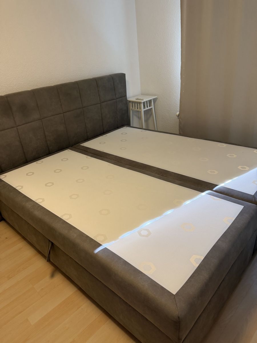 Betten: Boxspringbett 180 200 – Gebraucht aus St. Gallen von bil_jl7j 1