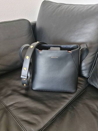 Héroine Handtasche (Crossbody)