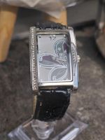elegante Damenarmbanduhr 32mm neue batterie lauft gut