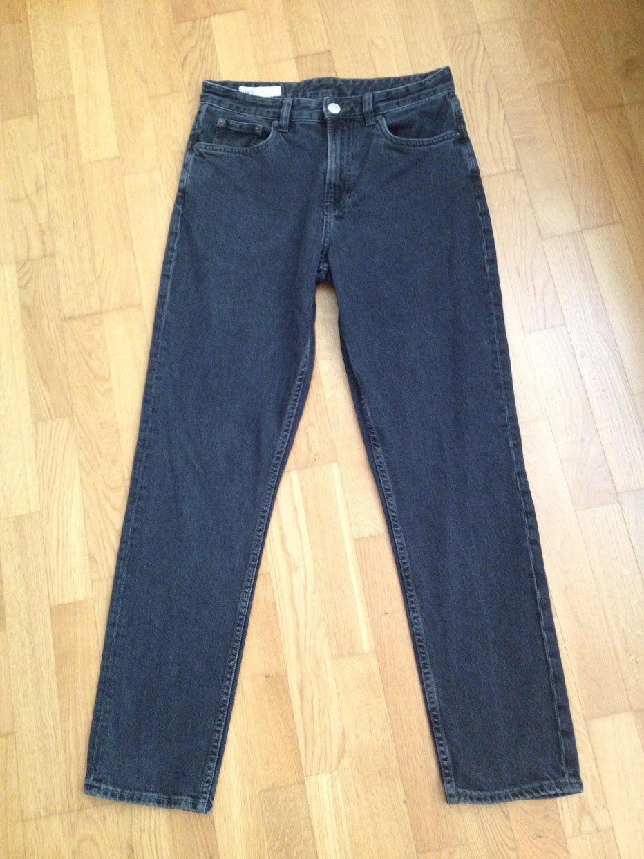 Zara Jeans: Jeans Zara – Usato da Dübendorf venduto da Fip05