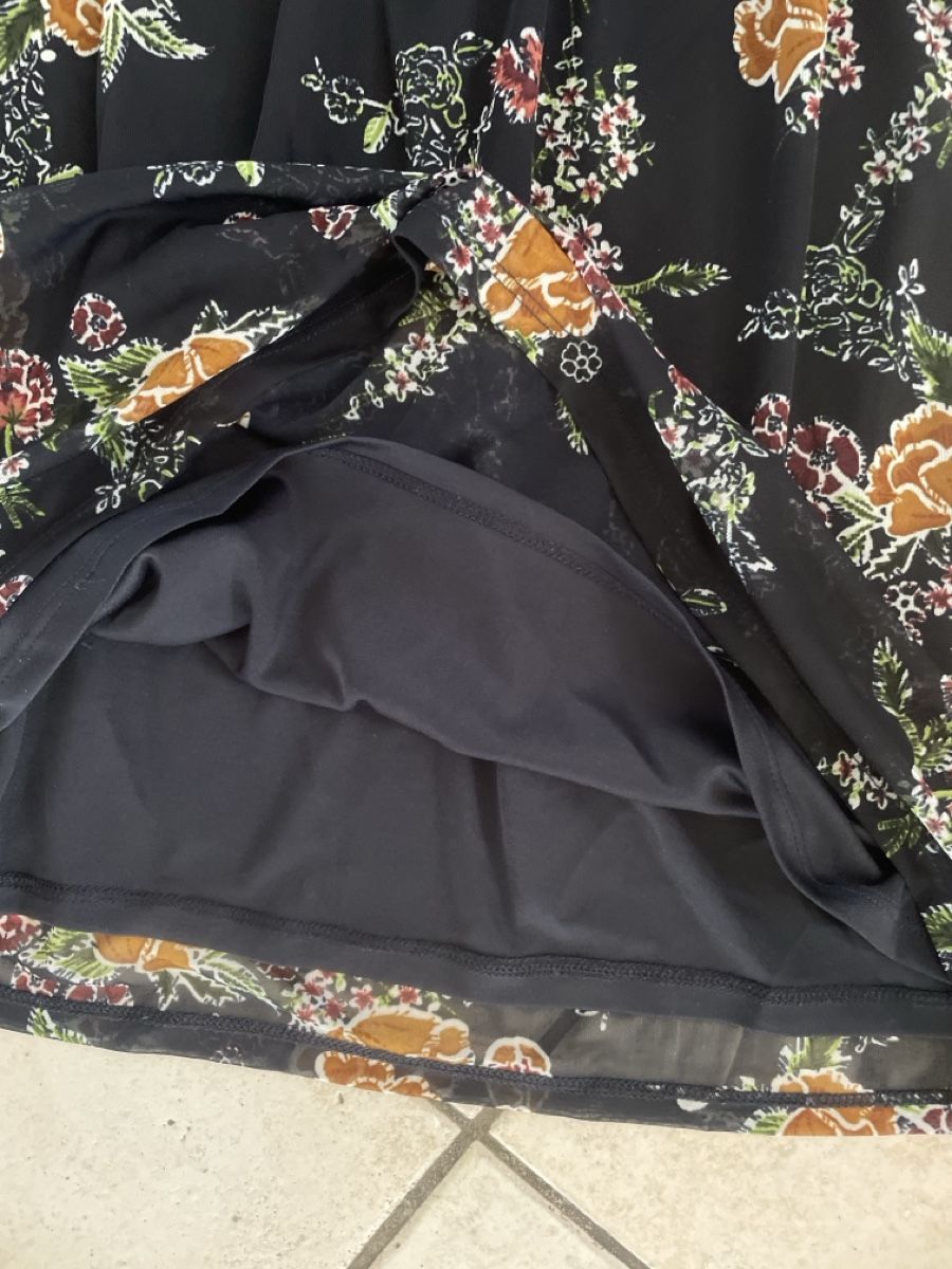 Vestiti: Neues OBJECT Kleid Gr. L schwarz transparent Blumenmuster – Nuovo (secondo la descrizione) da Obergerlafingen venduto da cabo4 2