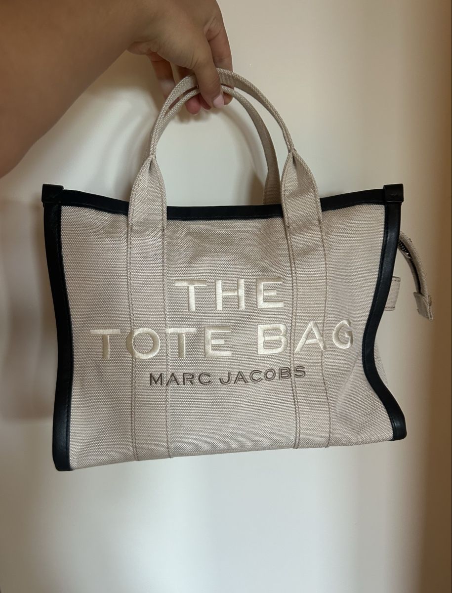 Marc Jacobs Sacs femmes: Marc Jacobs Tote Bag Beige mit Leder – D'occasion à Mönchaltorf par johanna_k06