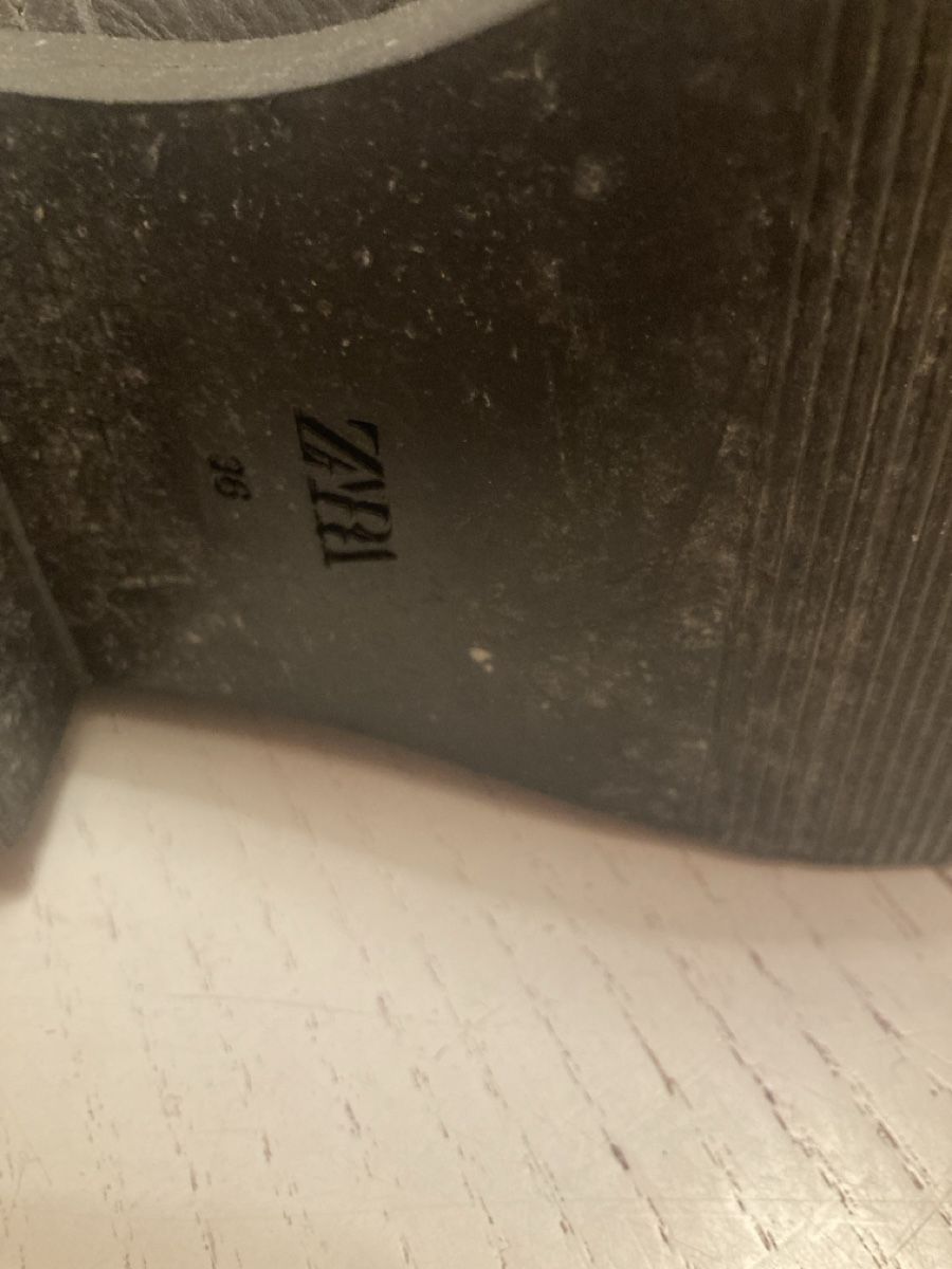 Scarpe da donna: Leather Boots by Zara, Black, Size 36 – Usato da Zürich venduto da sele_x 7
