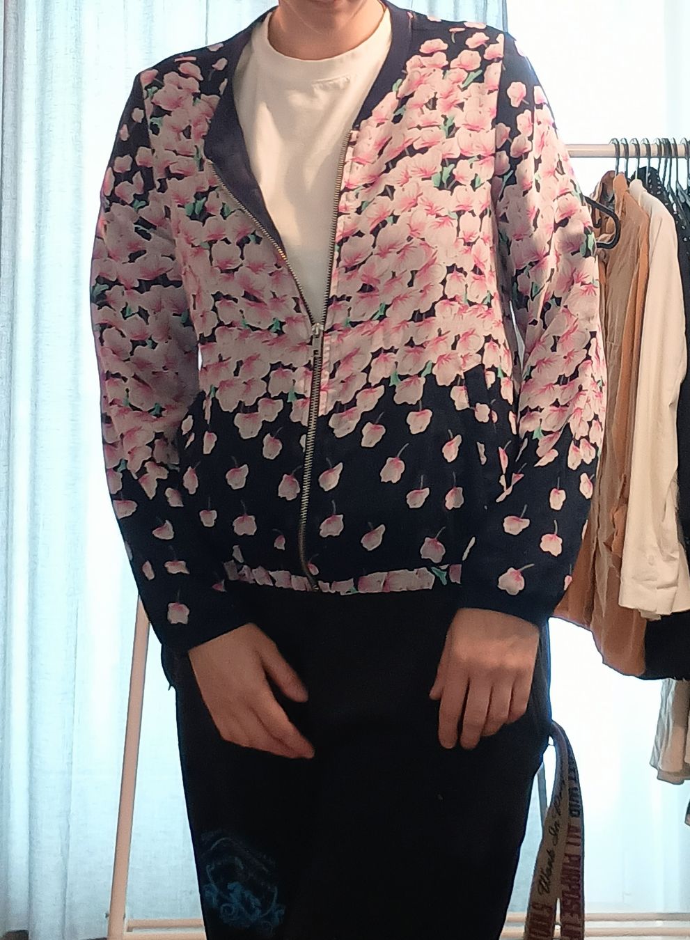 Giacche: Blouson mit Blumenmuster, Grösse S – Usato da Wolhusen venduto da mel_57jx