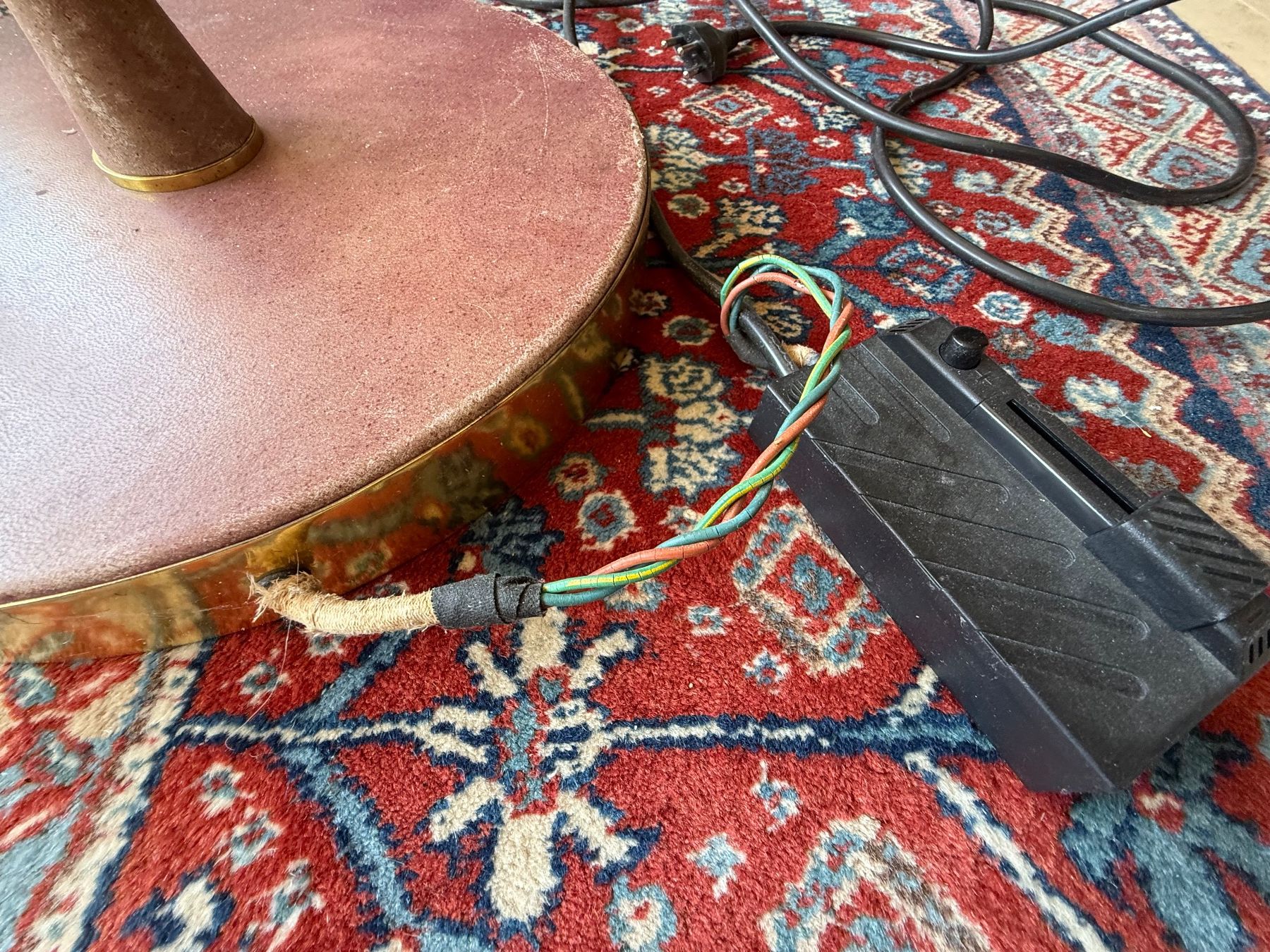 Lampade: Stehlampe 70er Jahre Messing Retro – Usato da Itingen venduto da uhu777 5