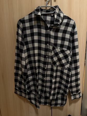 Chemise à carreaux noir et blanc taille S bon état