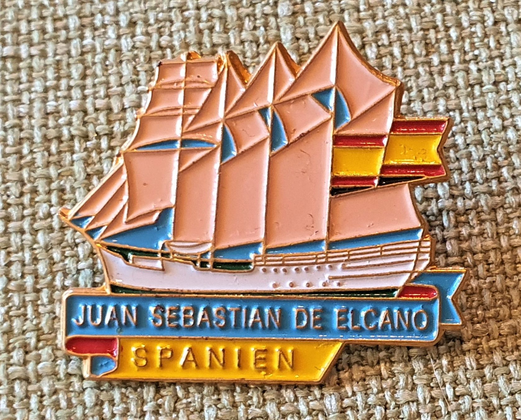 Boote: K294 - Segelschiff Spain J. S. de Elcano – Gebraucht aus Reinach BL von Boston-Verkauf