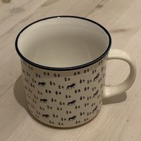 Tasse mit Rentier & Tannenbaum / Weihnachten, Winter