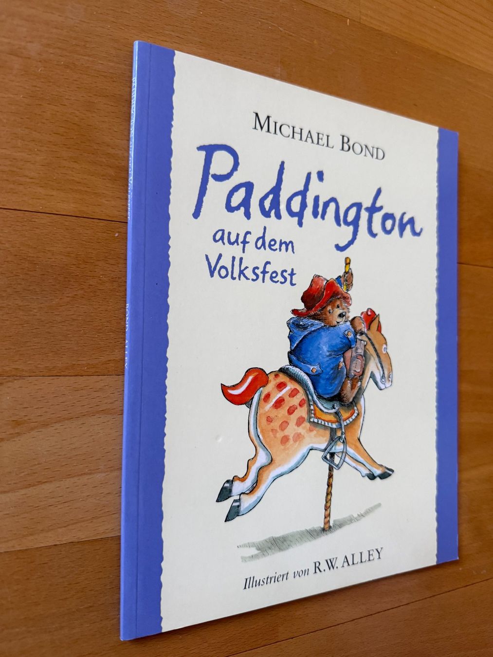 Bücher: Bilderbuch  Paddington auf dem Volksfest  Softcover – Gebraucht aus Subingen von ArtBead 2