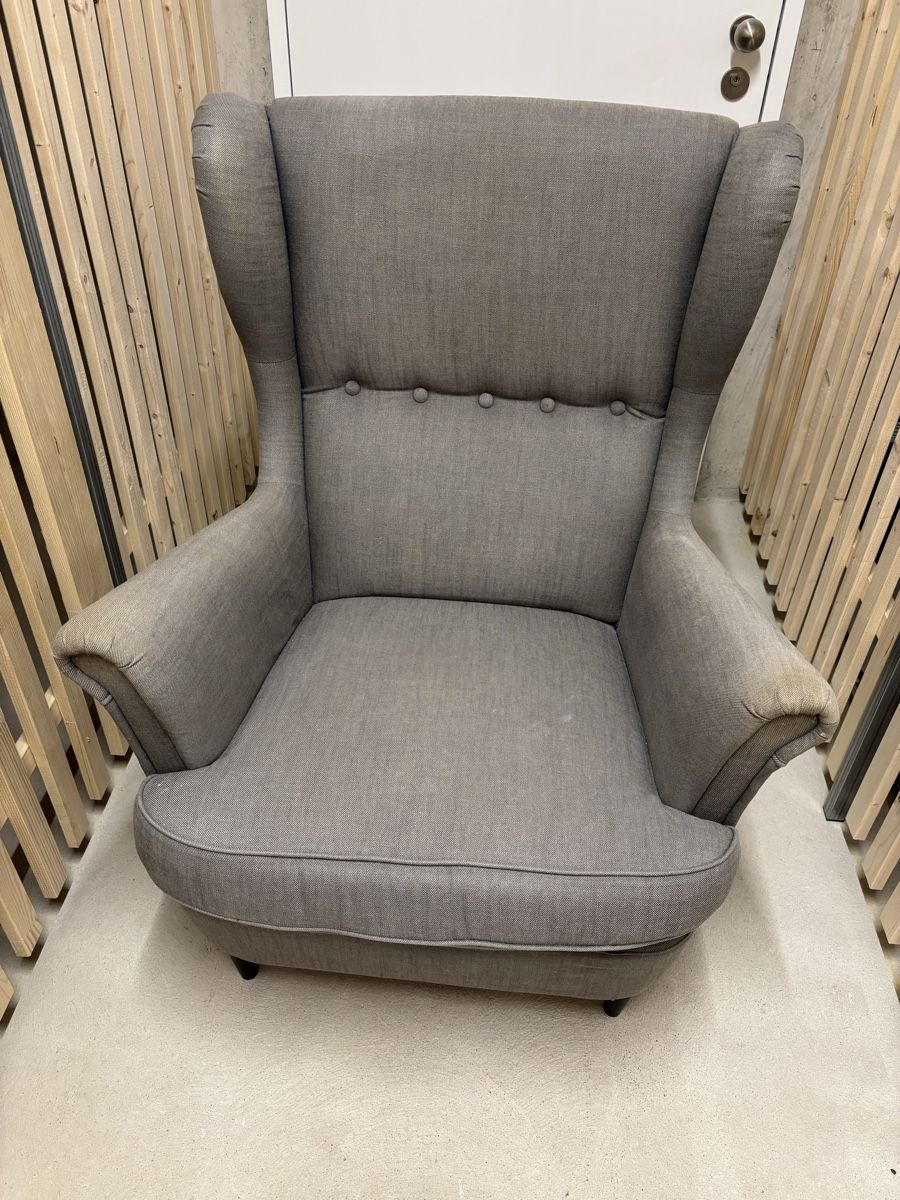Ikea Poltrone: Sessel mit Hocker grau Ikea – Usato da Scherzingen venduto da fab_flh6 1