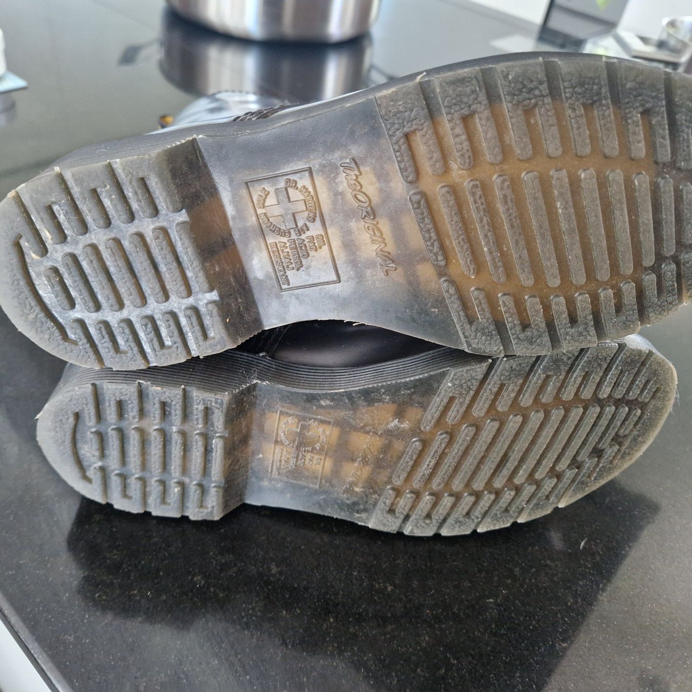 Dr. Martens Herrenschuhe: Dr.Martens Pascal Front Zip, Gr.36, Neuwertig – Gebraucht aus Gränichen von sunchi07 3