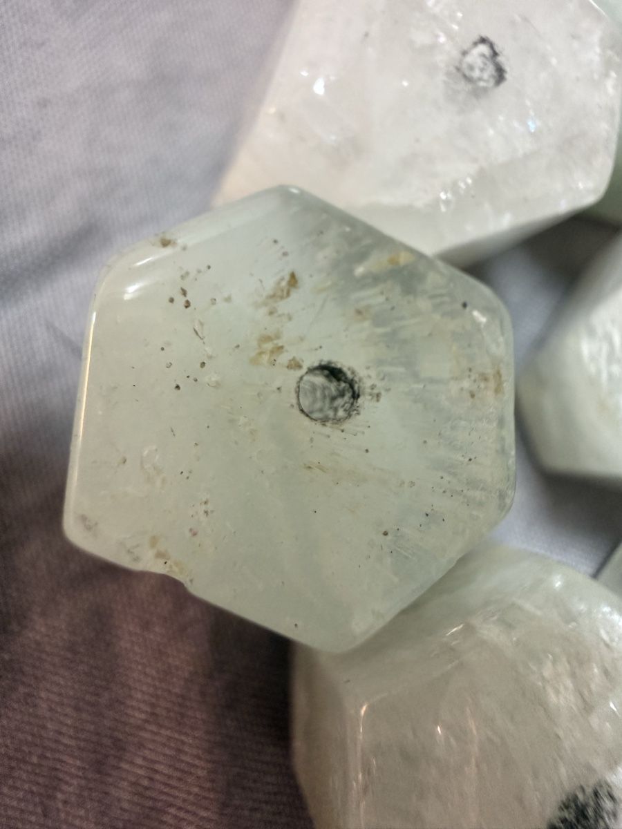 Mineralien & Heilsteine: 6Stk Kristall Aquamarin – Gebraucht aus Oberhof von RealStone