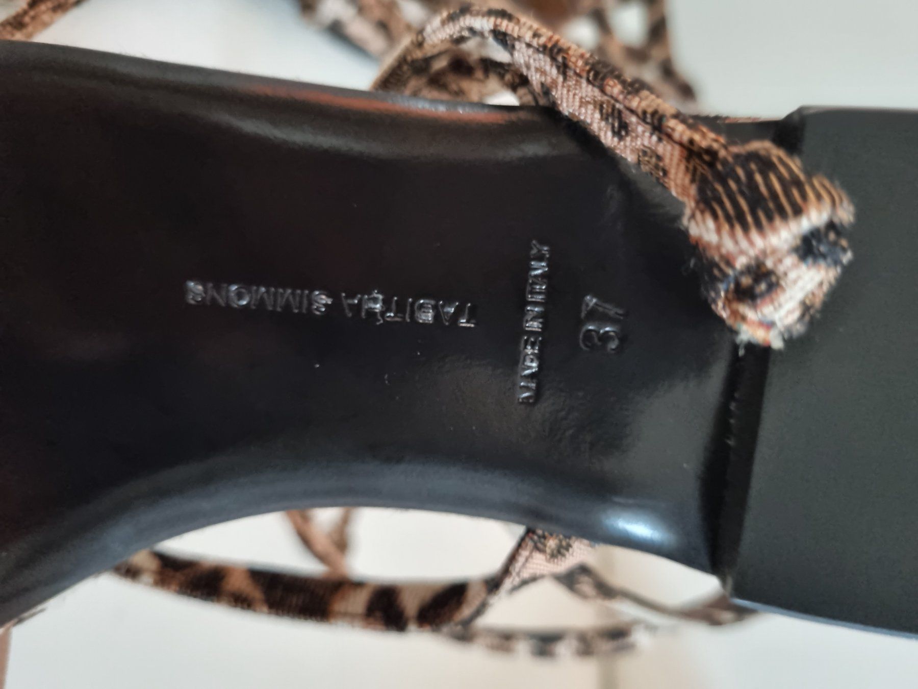 Scarpe da donna: Sandale Tabitha Simmons – Usato da Arbedo venduto da Gyn 4
