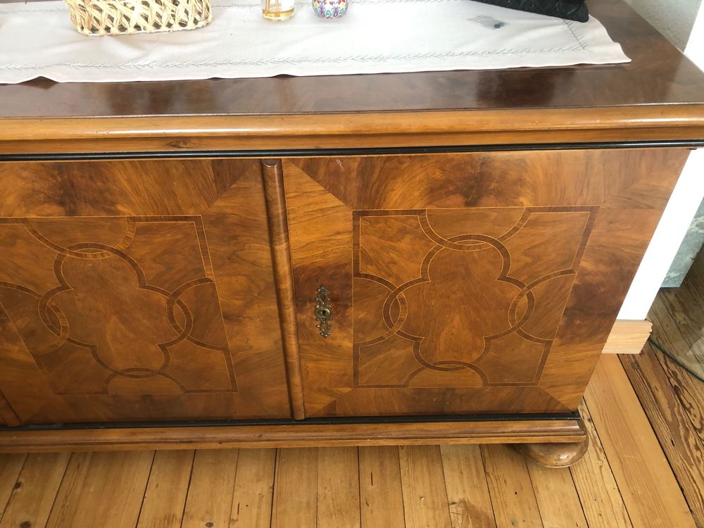 Commodes: Antiker Buffetschrank, Sideboard Top Zustand! – D'occasion à Liestal par didman1 1