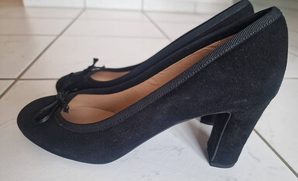 Scarpe da donna: Batelli Ballerina Pumps – Usato da Lausen venduto da Joli-80 2