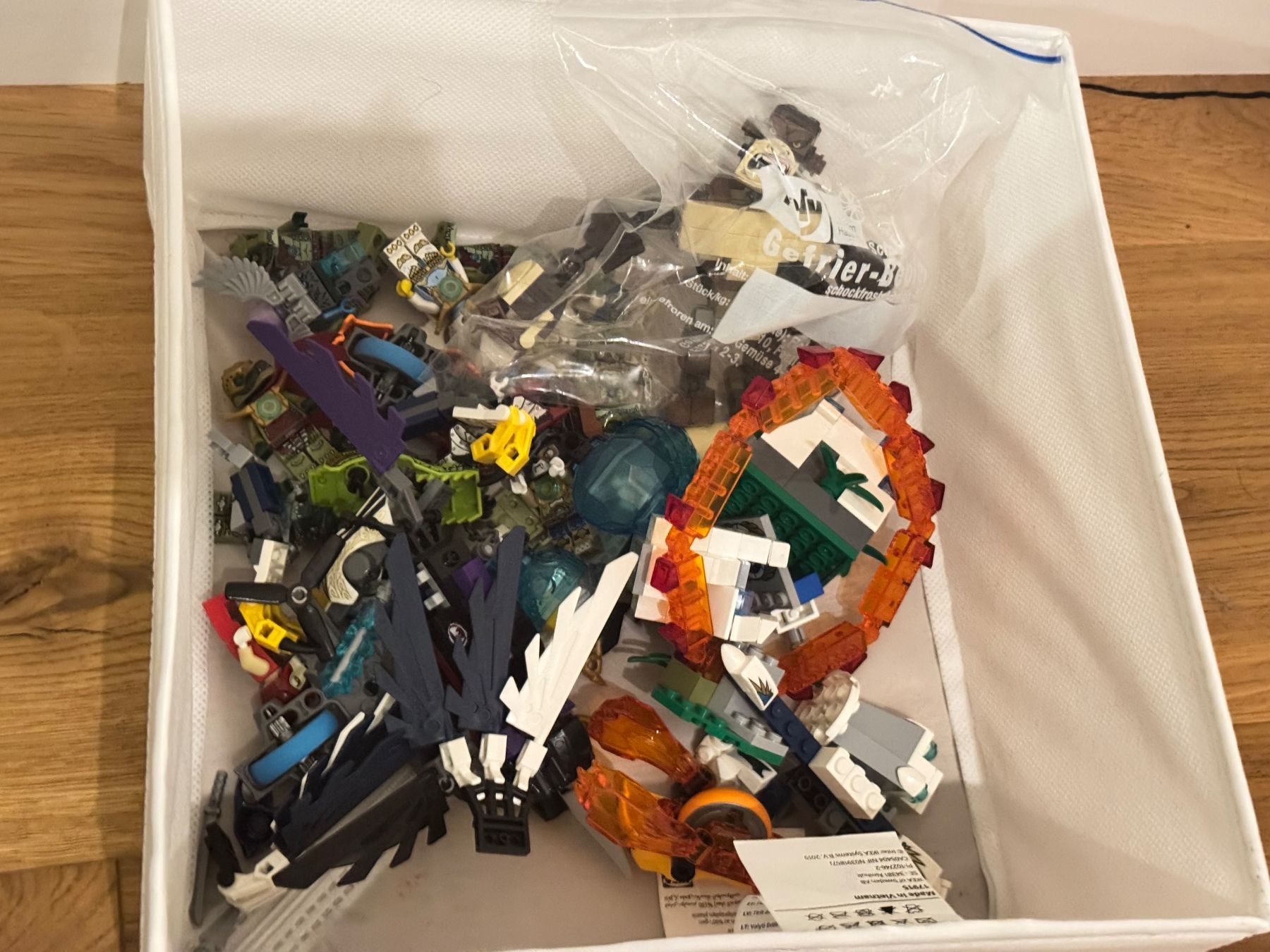 Lego Kit di costruzioni: Lego Chima Konvolut – Usato da Rorschacherberg venduto da LIAMTHEHERO 3