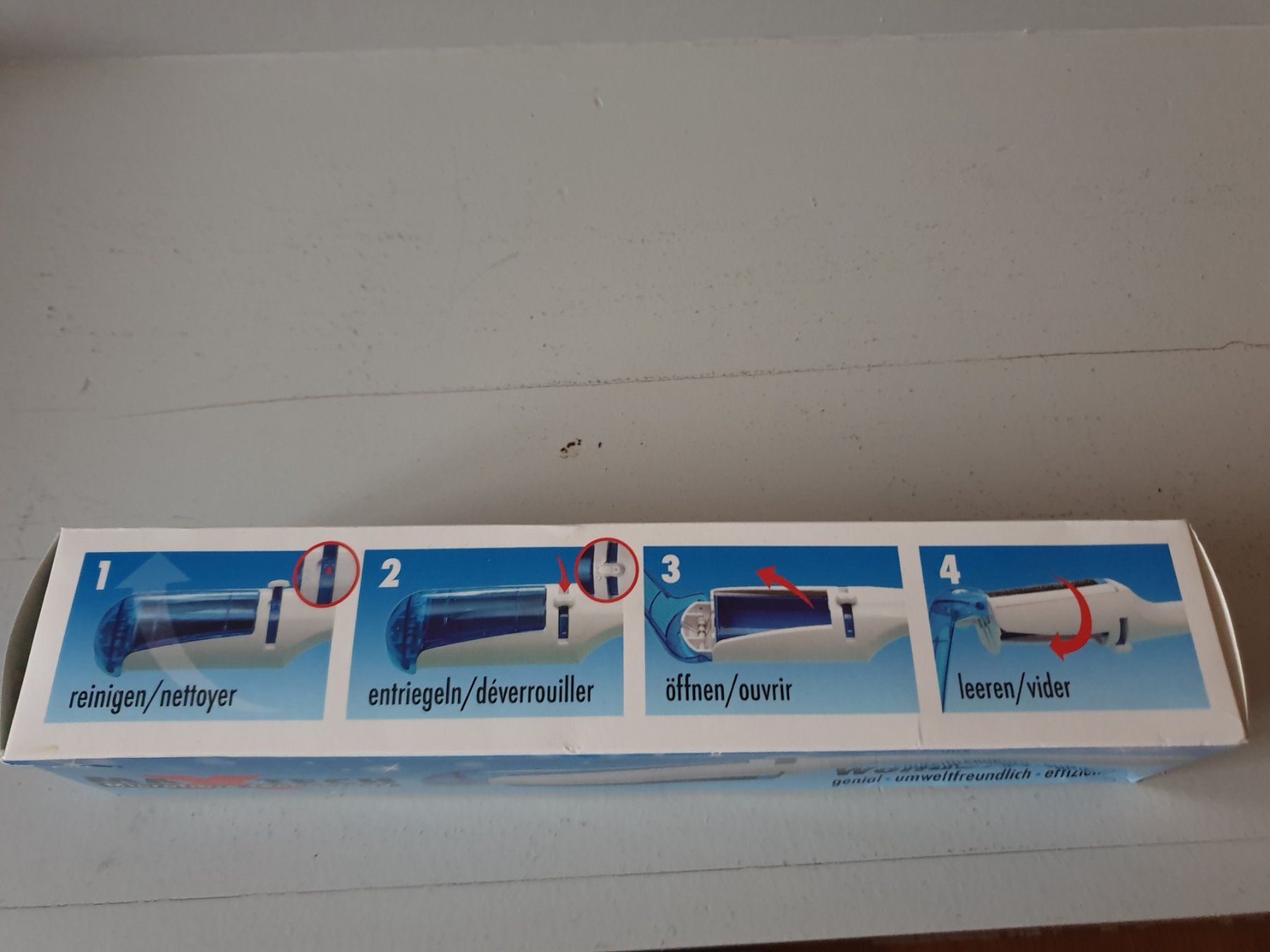 Sonstige Kleidung & Accessoires: Bùrste – Neu und originalverpackt aus St.Gallen von EL03 1