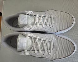 Nike Air Schuhe, Damen 39, Sneaker ungetragen