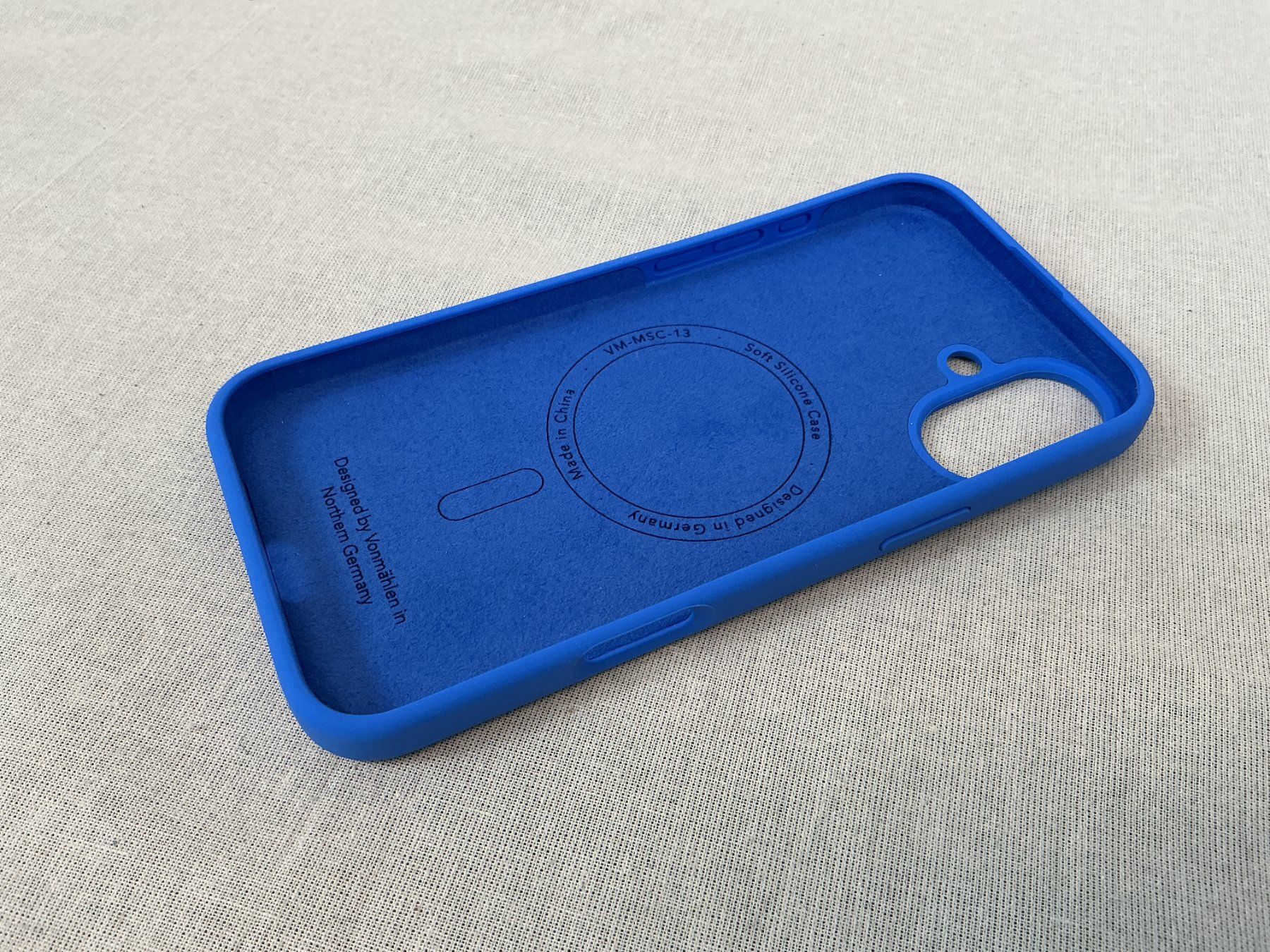 Apple Cover & Protezioni schermo: VONMÄHLEN Silikon Handyhülle – Nuovo (secondo la descrizione) da Richterswil venduto da Restwert_Richterswil 1