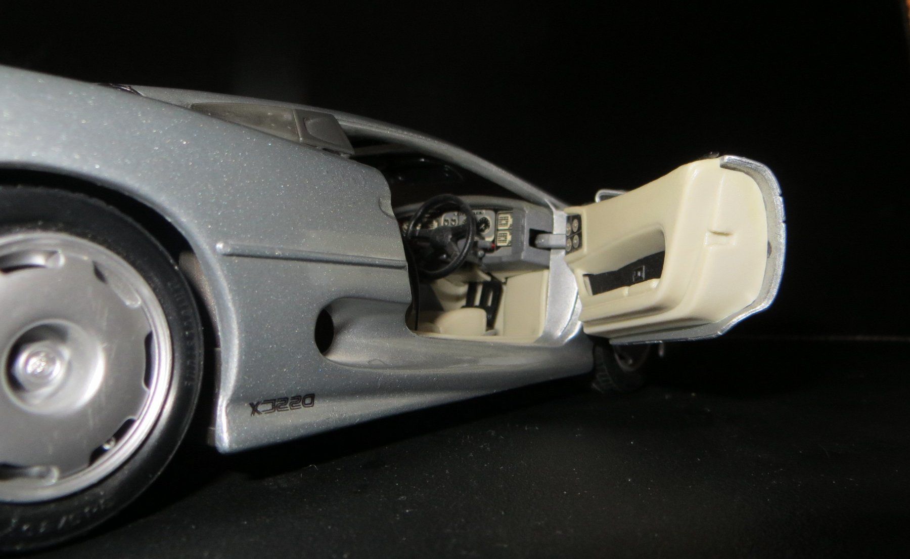 Maisto Voitures modèles: Jaguar XJ220 – D'occasion à Herisau par Simonalb 6