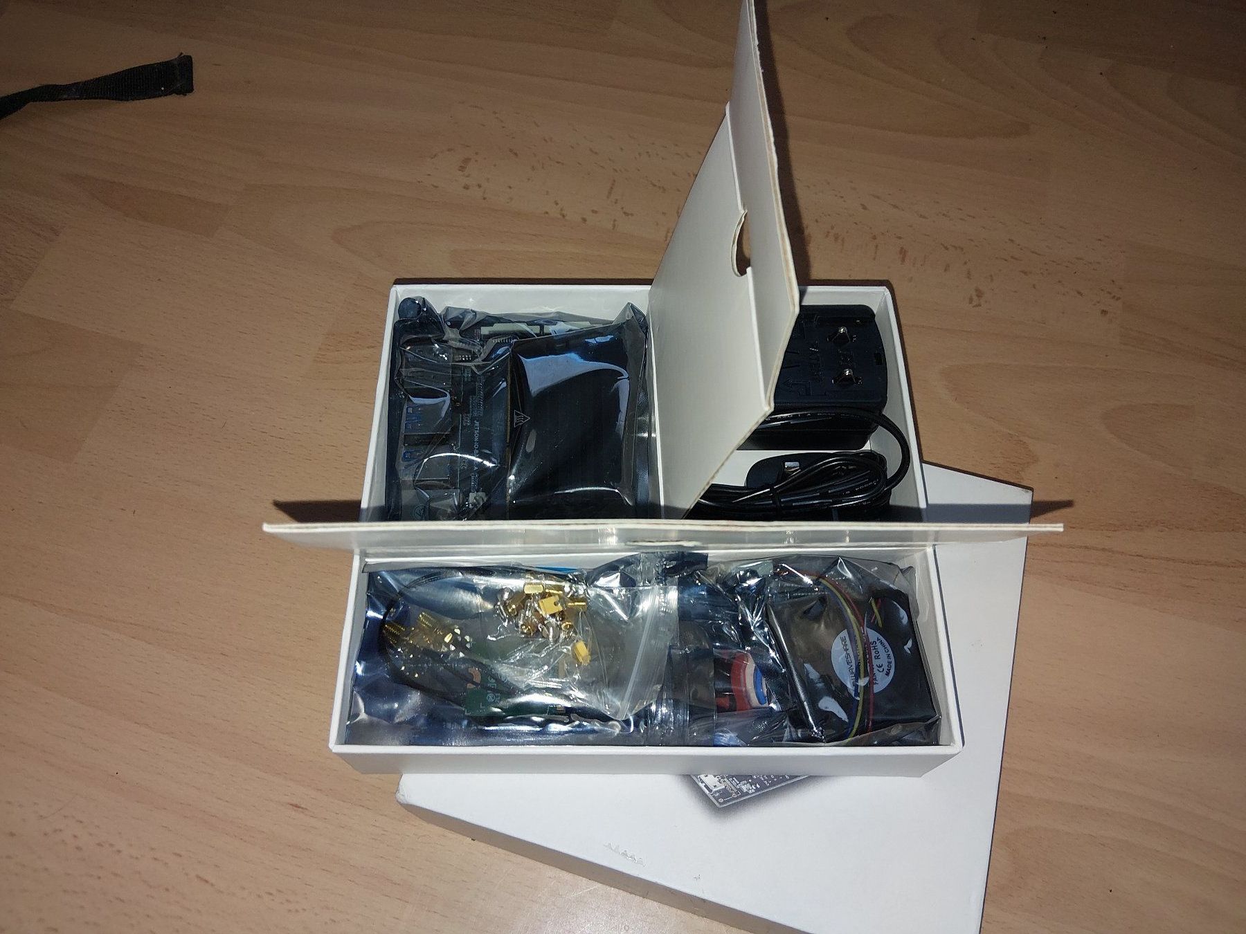 PCs: Jetson Nano Dev Kit mit Zubehör, ungebraucht – D'occasion à Wintersingen par MF-Lingus 3