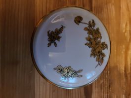 Weisse Porzellandose Langenthal mit Goldrosen