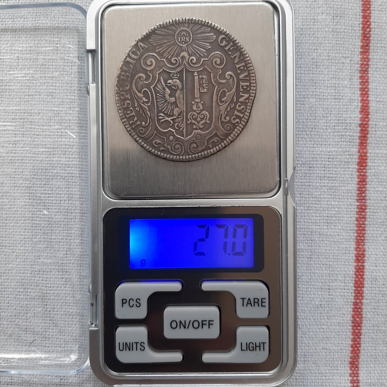 Tutti le monete: Thaler Genève 1723 RARE – Usato da Carouge GE venduto da cecob0909 2