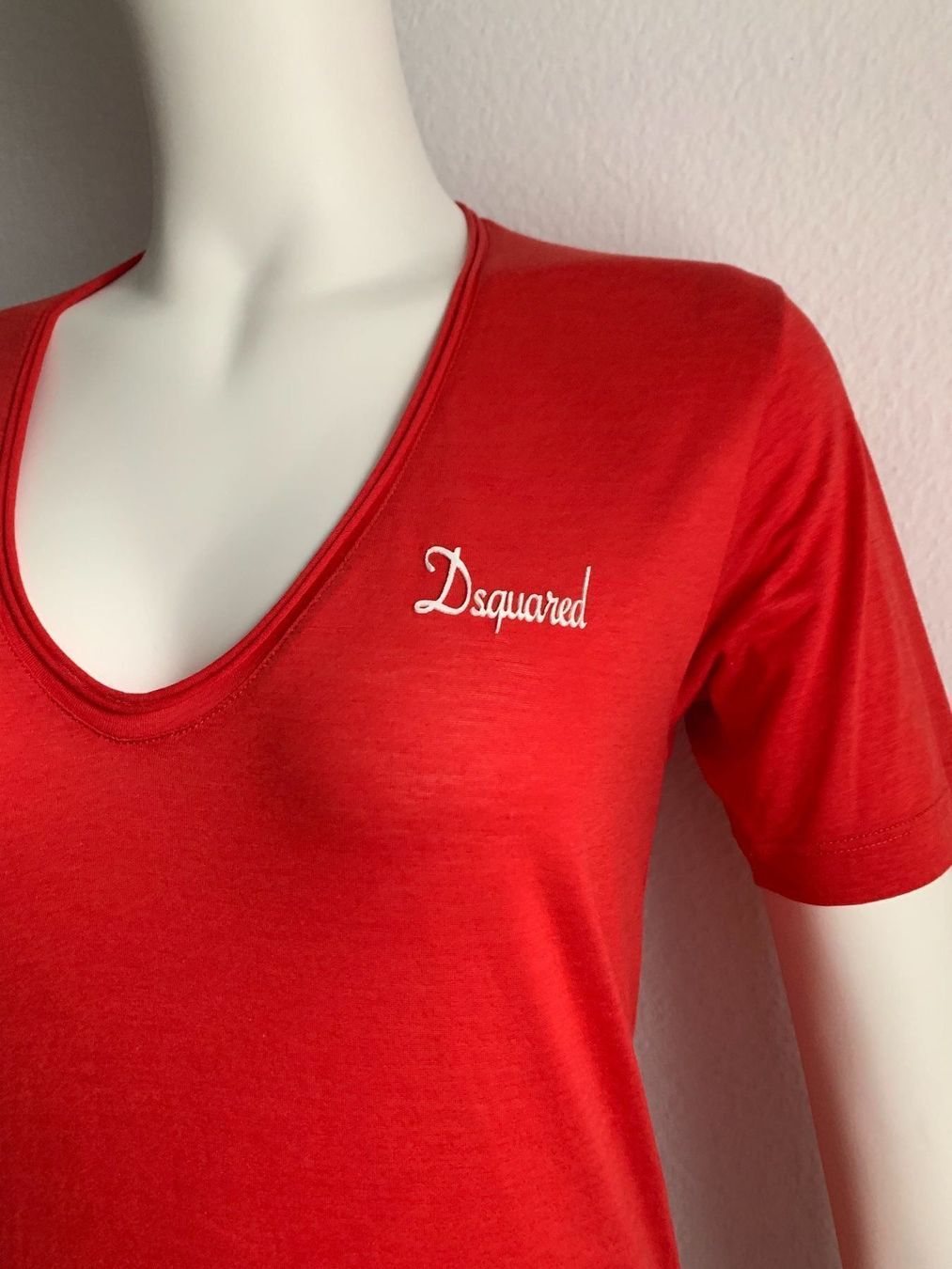 Dsquared2 T-Shirts: Dsquared2 T-Shirt – Neu (gemäss Beschreibung) aus Winterthur von 19.19 2