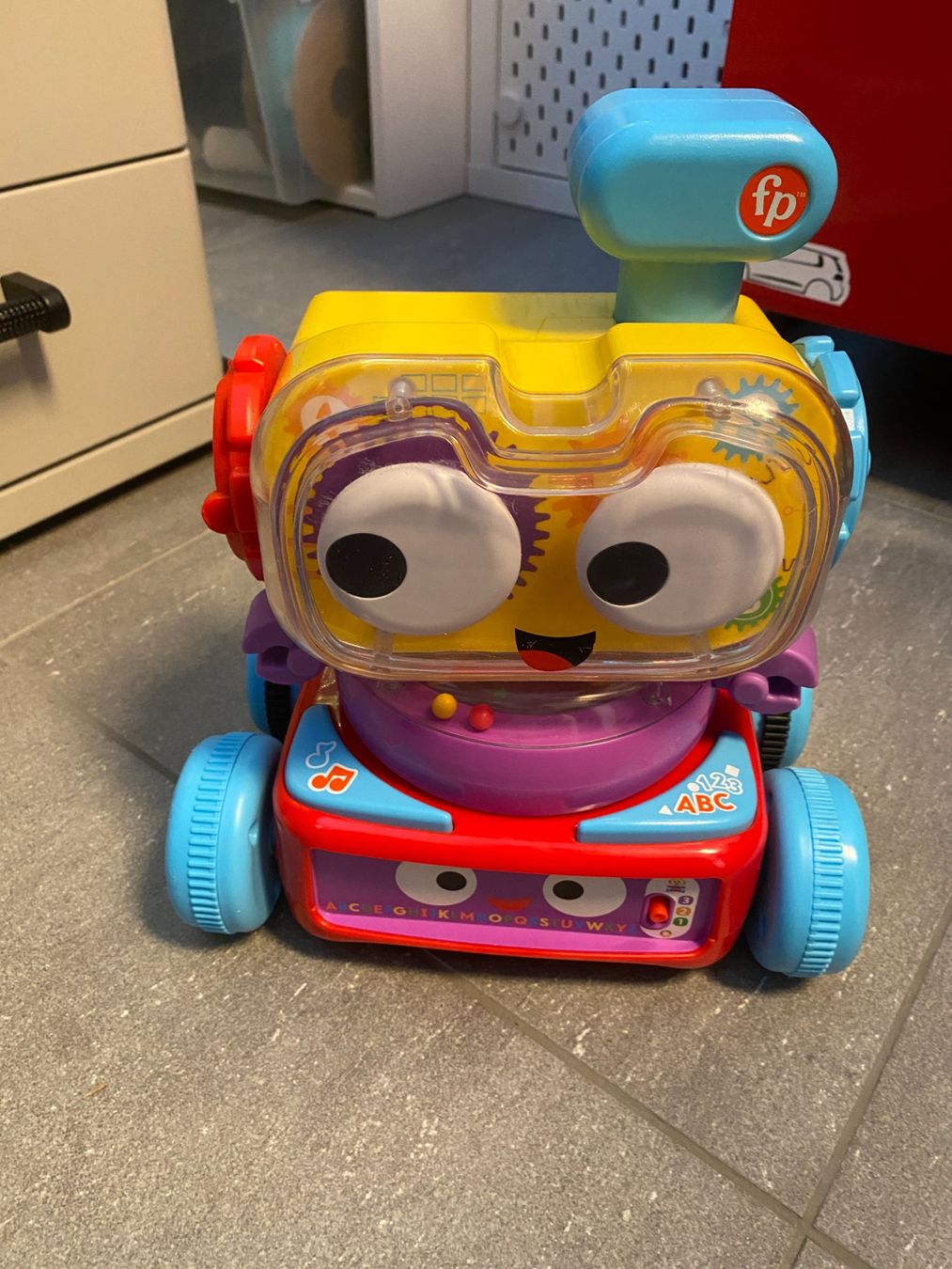 Fisher-Price Giocattoli: Fisher-Price Roboter / Lernroboter – Usato da Rafz venduto da and_lxd8