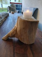 Teelichthalter aus Holz mit Wachskerzen