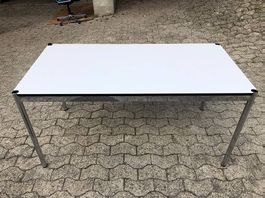 USM Tisch, Perlgrau, 200 cm x 100 cm