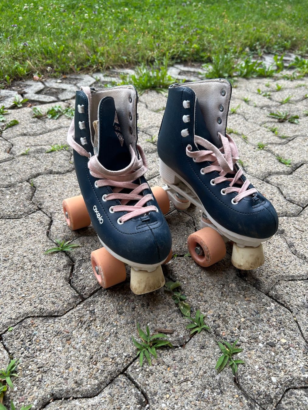 Decathlon Inline-Skating & Rollschuhe: Rollschuhe Gr. 35 (blau) – Gebraucht aus Schwerzenbach von Herbstzauber