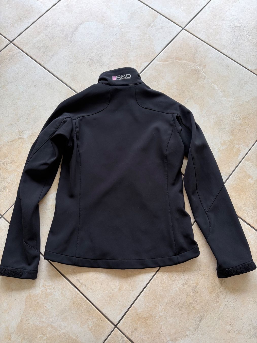 Peak Performance Jacken: Peak Performance Hardshelljacke Damen S schwarz – Gebraucht aus Brüttisellen von Fabiii.st 3