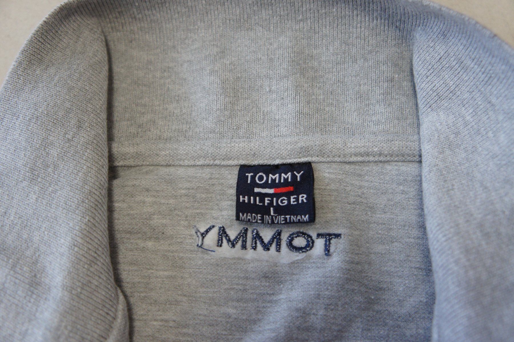 Tommy Hilfiger Magliette Polo: Tommy Hilfiger Poloshirt / hellgrau / Grösse L - Neu – Nuovo (secondo la descrizione) da Bubikon venduto da Drubadix 3