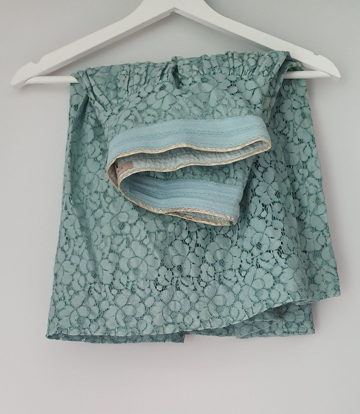Sandro Gonne: SANDRO skirt 38 – Usato da Buchs AG venduto da sxf96