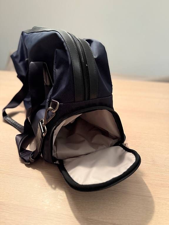 Taschen: Weekender / Reisetasche – Gebraucht aus Zürich von aless33 1