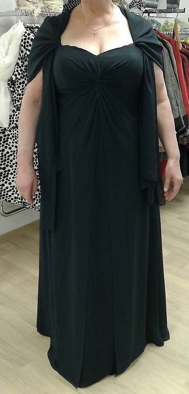 Vestiti: Abendkleid – Usato da Tägerig venduto da Olho111 3