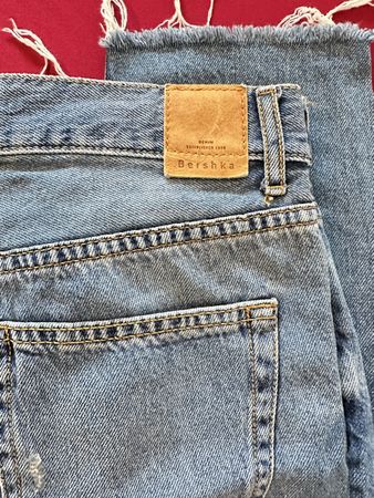Bershka Vintage Collection Jeans, Women's Size 38, Distresse
