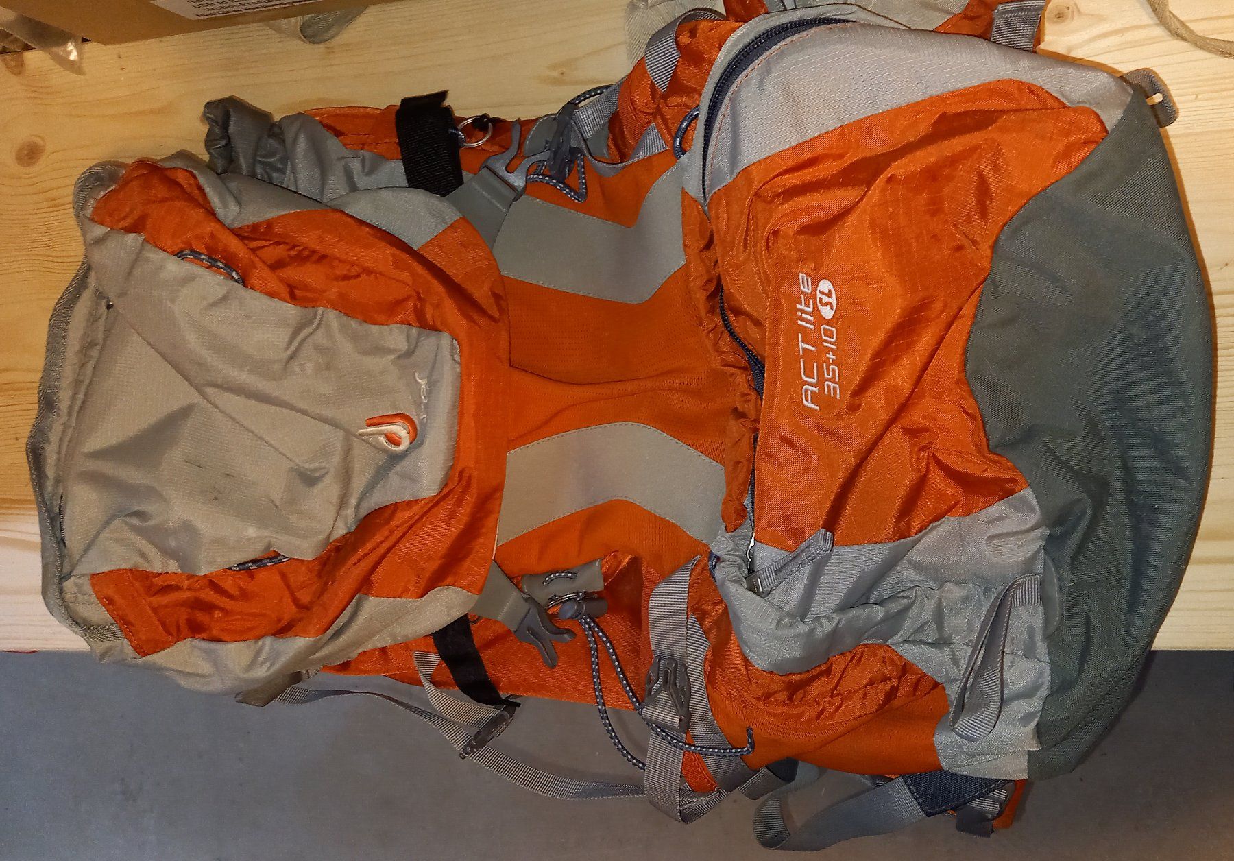 Deuter Sacs à dos: Rucksack DEUTER actlite 35+10 Liter – D'occasion à Matten b. Interl par Tbsound