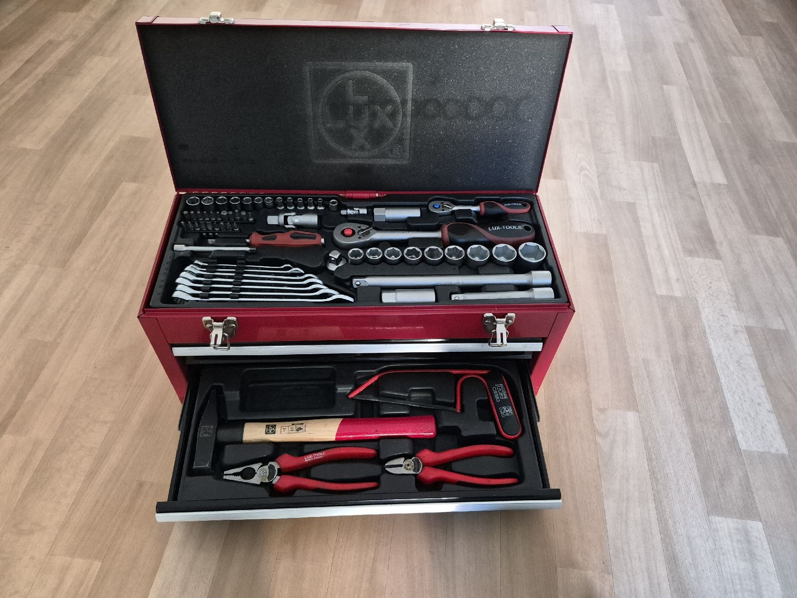 Tous les outils: Werkzeugkiste – D'occasion à Dielsdorf par BARDARRU 3