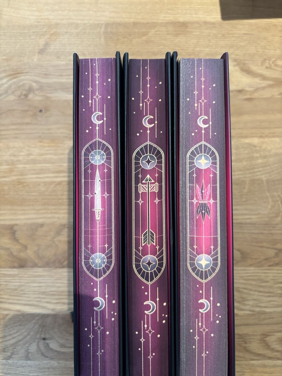 Libri: Die Veiled-Kingdom-Serie 1-3 – Nuovo (secondo la descrizione) da Sutz venduto da charis1411 4