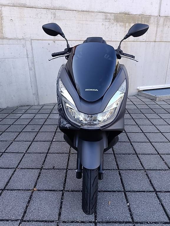 Scooter: Motor-Roller Honda PCX 125  – Usato da Forch venduto da ver_mz5k 2