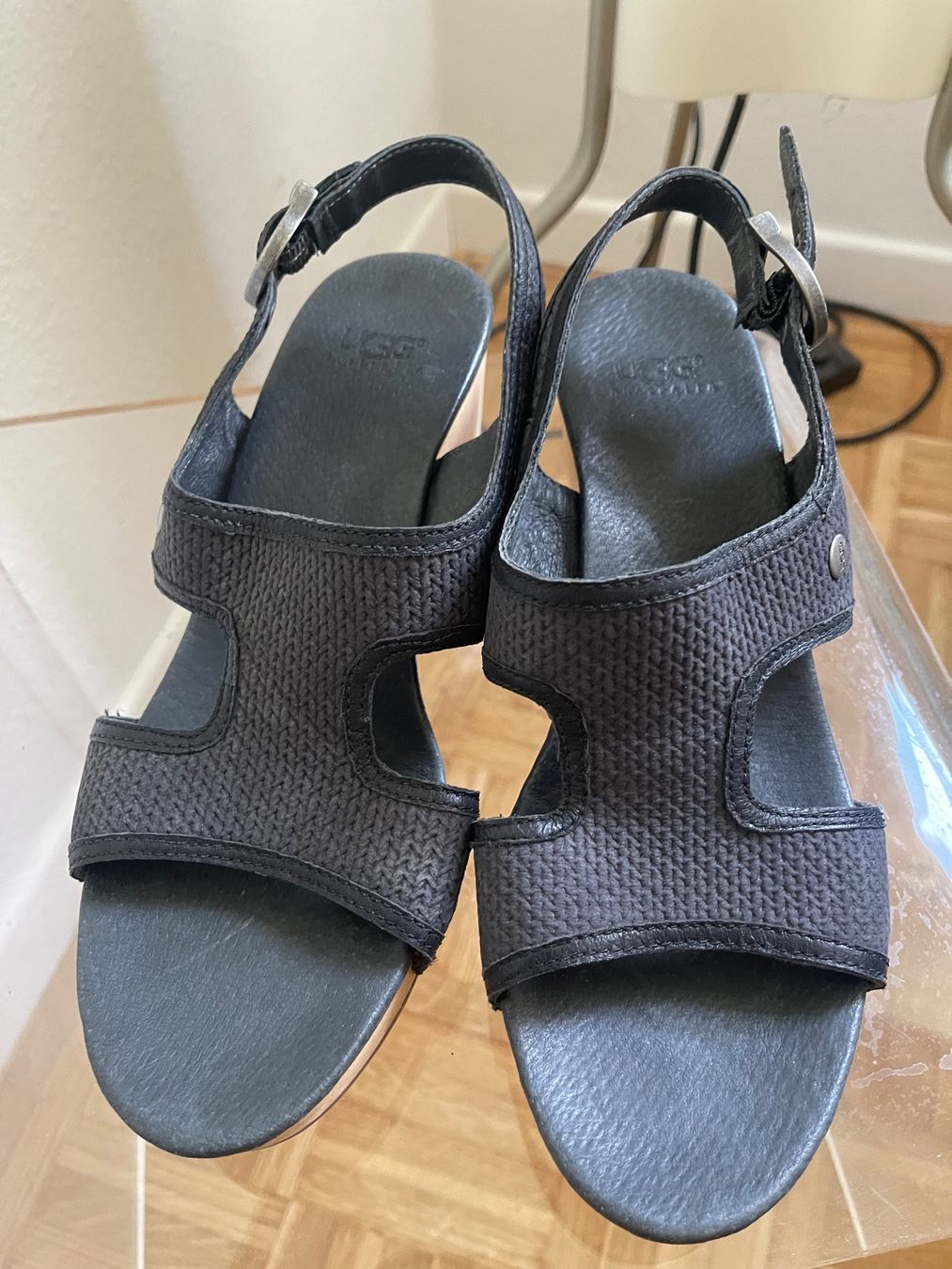Chaussures femmes: UGG schuhe – Neuf (Voir description) à Hinterkappelen par simona67 1