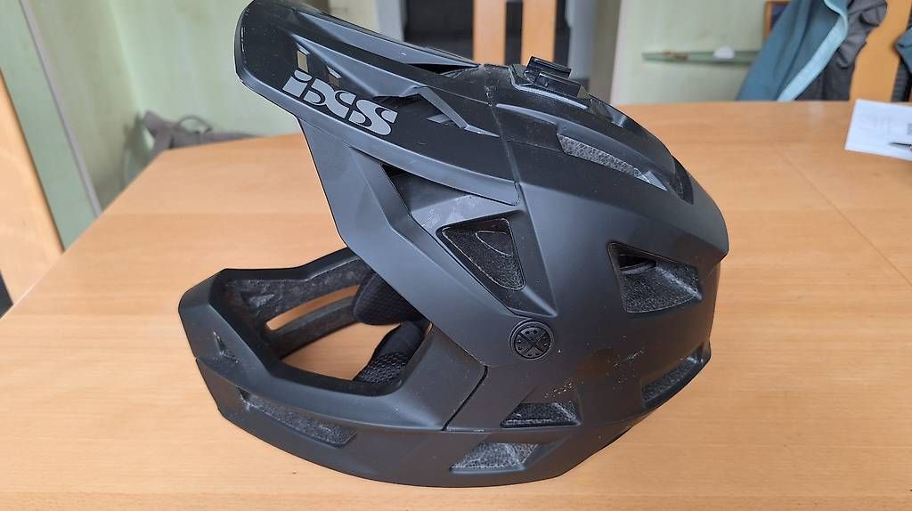 Caschi: Velohelm IXS Trigger – Usato da Egolzwil venduto da Kaufis