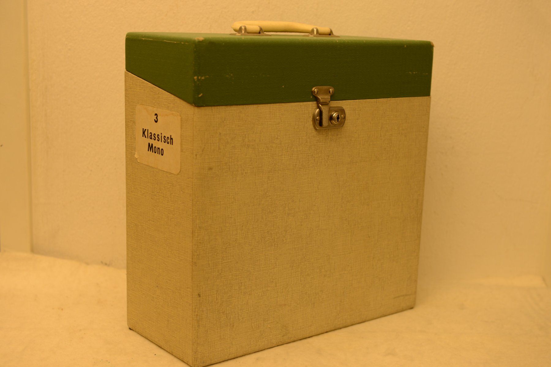 Valises de voyage: LP Koffer Schallplatten Koffer – D'occasion à Sachseln par Smatsch54