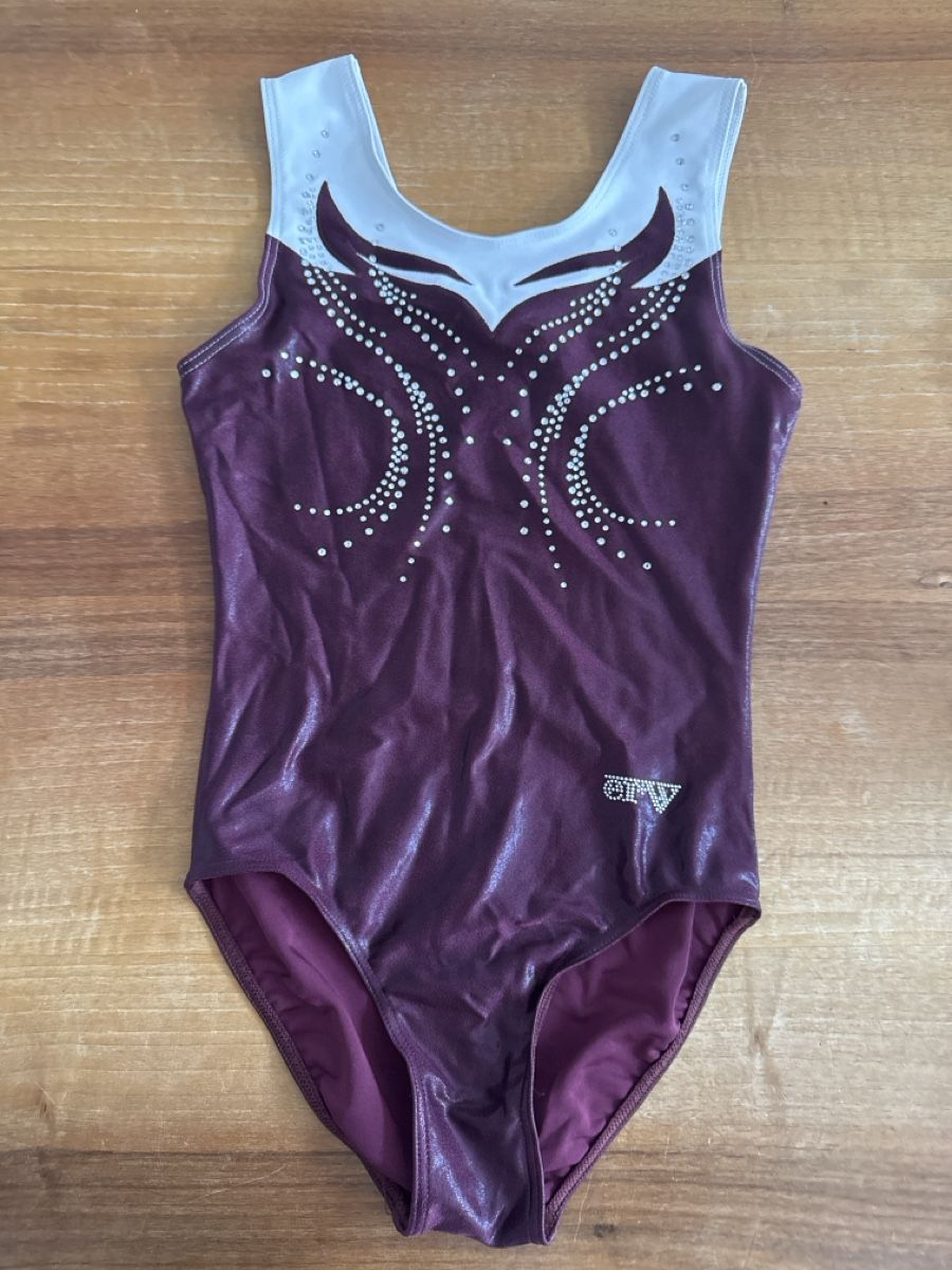 Scarpe, pantaloni & magliette da ginnastica: Turnkleid dunkelrot weiss Strass Grösse 152 – Usato da Kollbrunn venduto da Humberg07